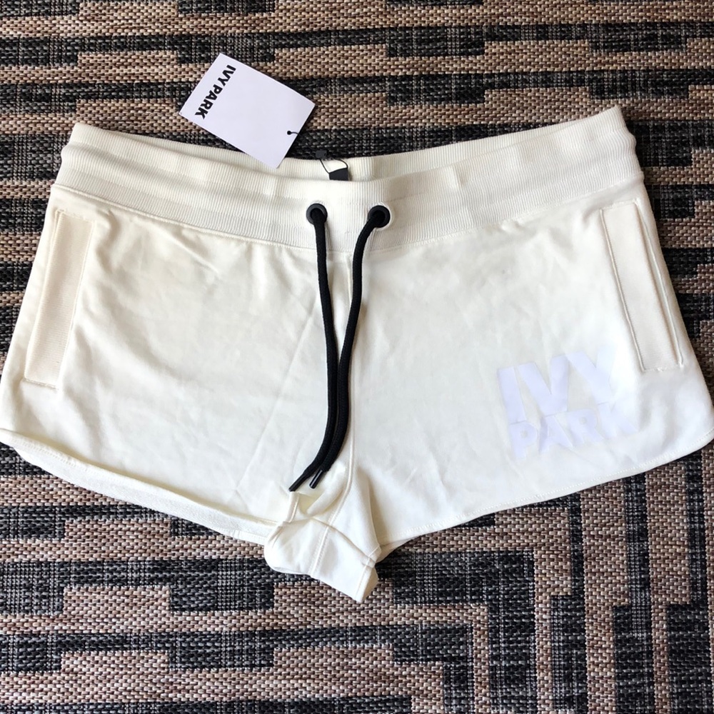 Ivy Park Shorts